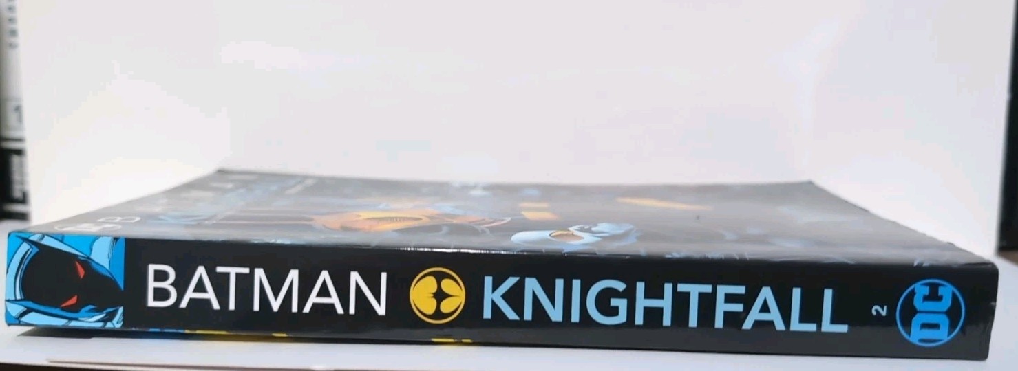 BATMAN KNIGHTFALL Vol 2 KNIGHTQUEST Graphic Novel (New Edition) 656 Pages TPB