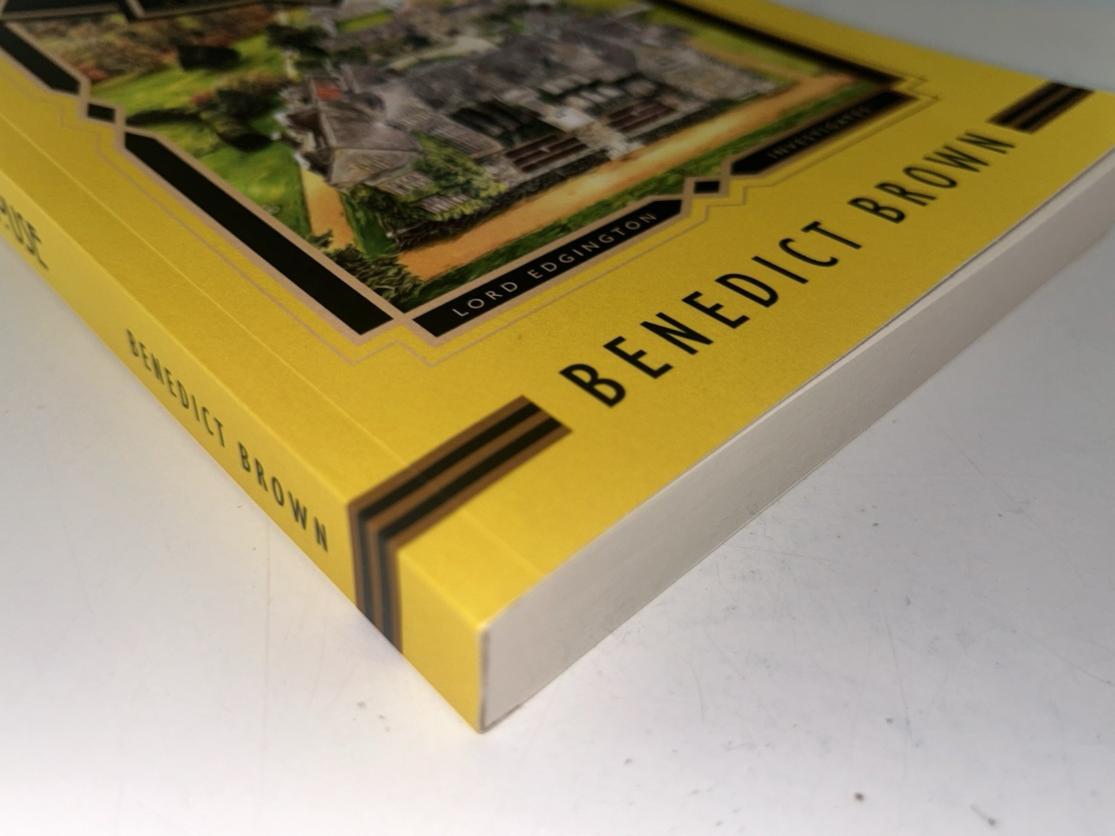 The Puzzle Of Parmam House A 1920s Mystery Lord Edginton Investigates Brown