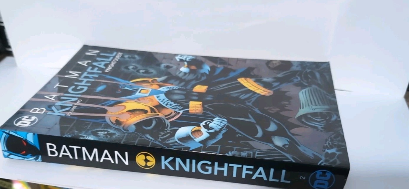 BATMAN KNIGHTFALL Vol 2 KNIGHTQUEST Graphic Novel (New Edition) 656 Pages TPB