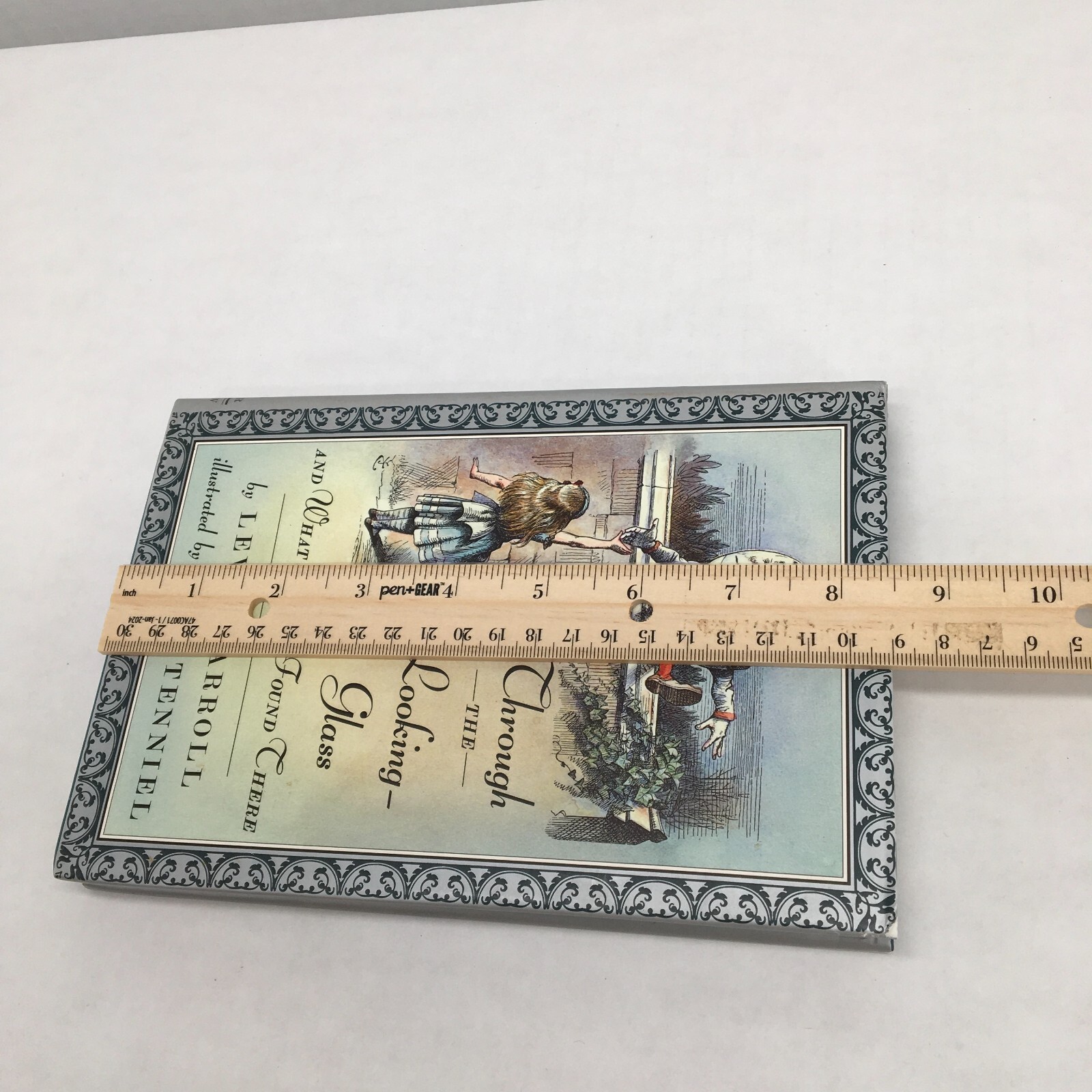 Alice’s Adventures in Wonderland & Through the Looking Glass, Lewis Carroll Set