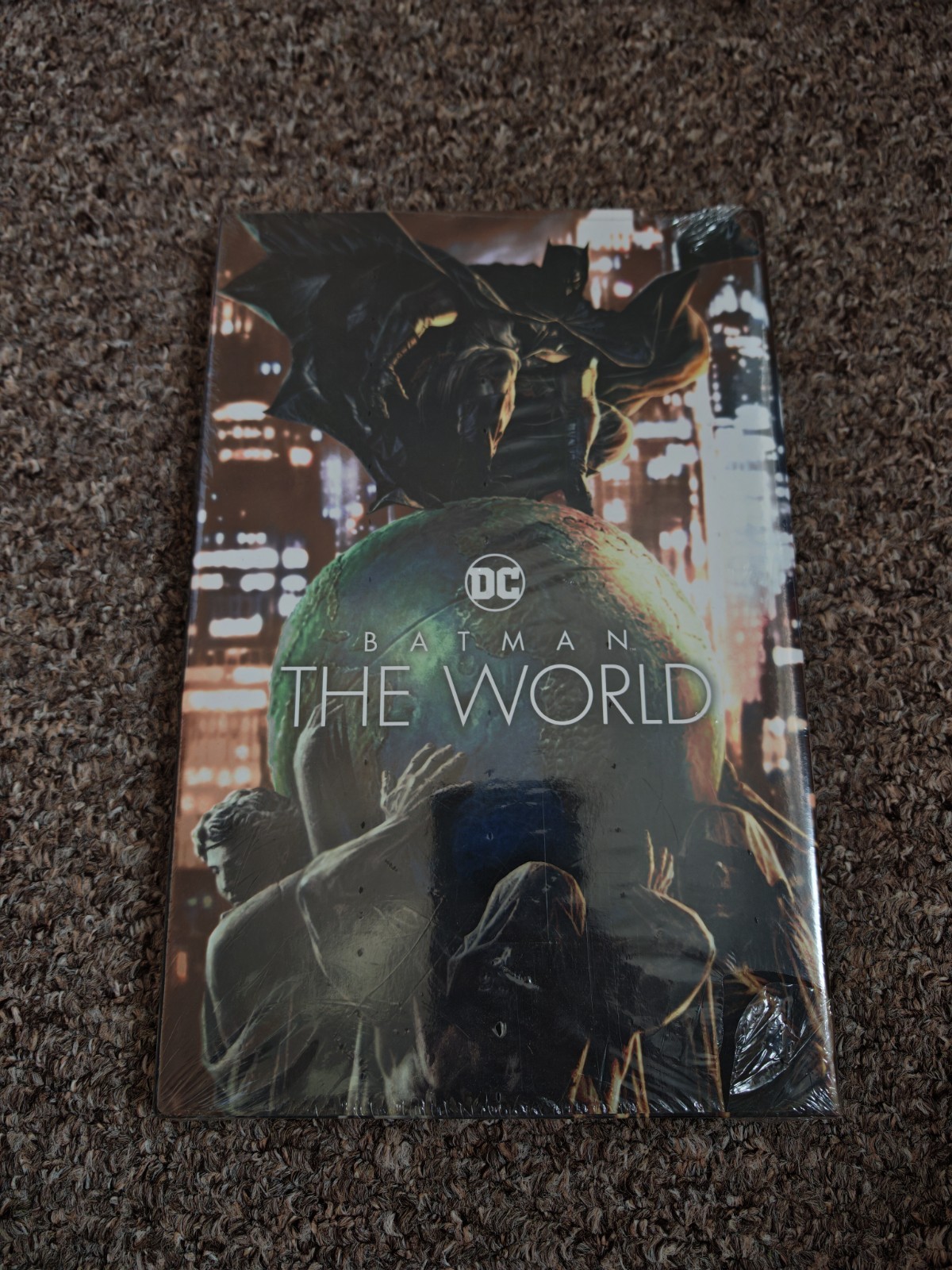 BATMAN THE WORLD HARDCOVER (176 Pages) New Hardback