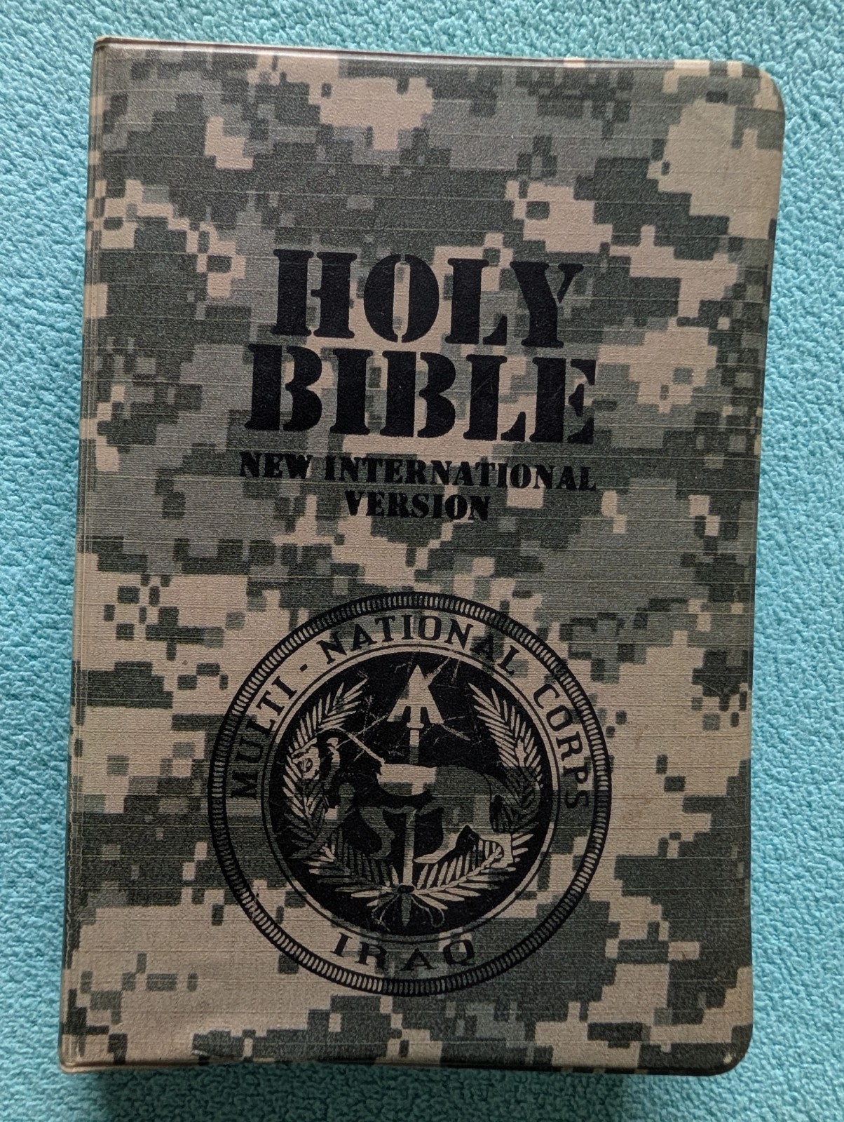 Holy Bible Multi National Corps Iraq War Book NIV Old New Testament Military