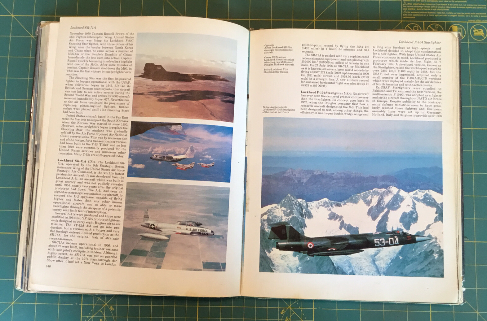 1978 ENCYCLOPEDIA OF AIRCRAFT by Michael Taylor & John Taylor, 254 Pages, RARE