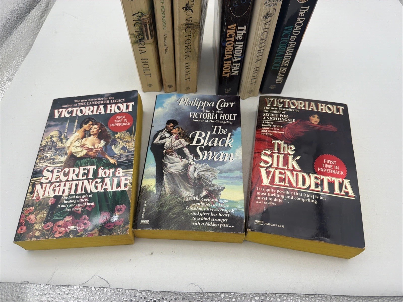 Lot Of 9 Vintage Victoria Holt Paperbacks Nightingale F3