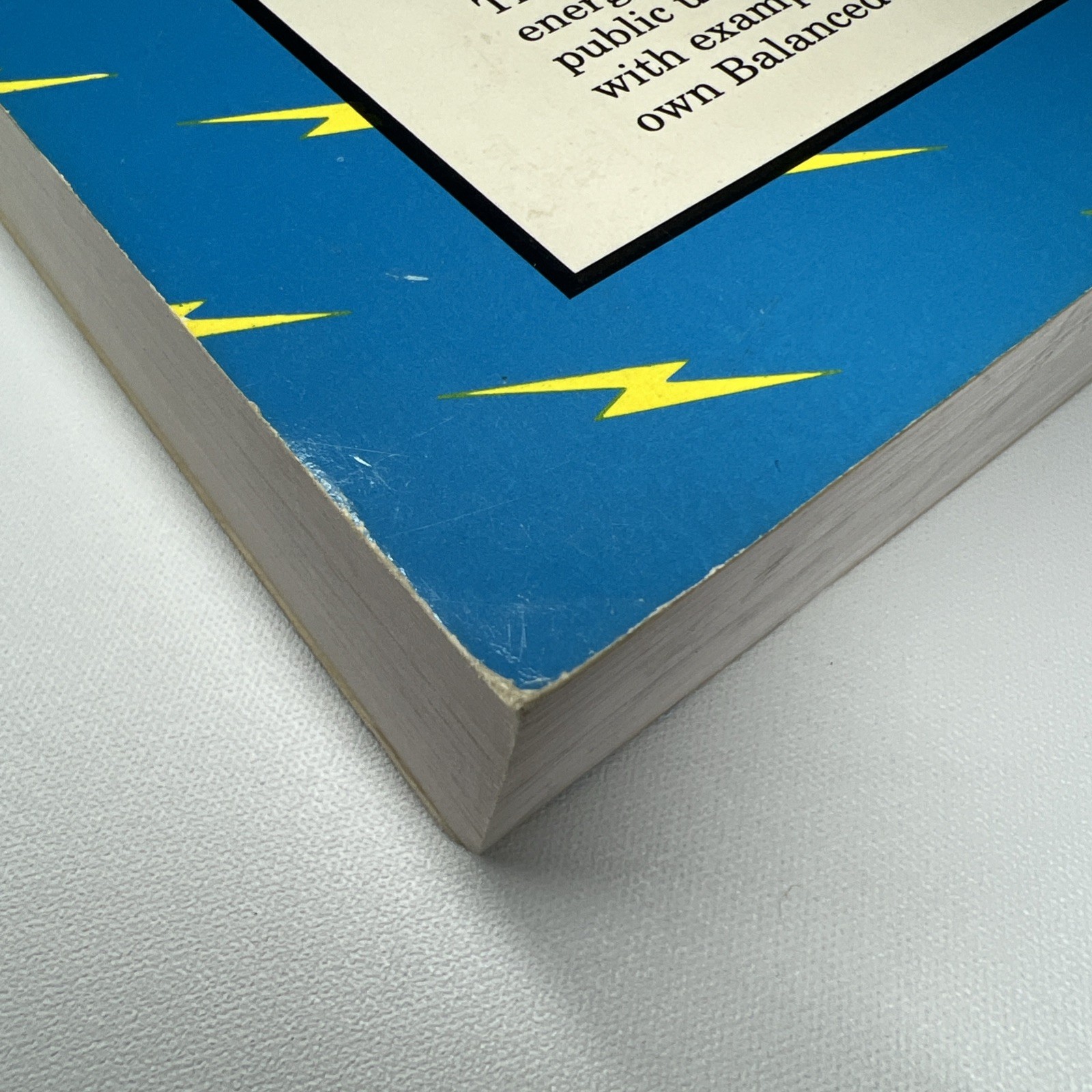 Living on 12 Volts With Ample Power 1990 4th printing David Smead Ruth Ishihara