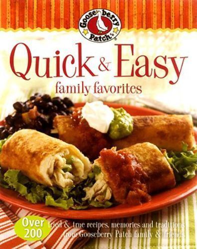 Gooseberry Patch Quick & Easy Family Favorites – Hardcover – GOOD