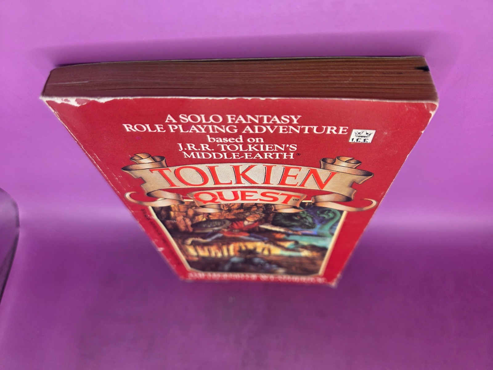 Legend of Weathertop (Tolkien Quest) – Paperback Acceptable(SEE DESCRIPTION)