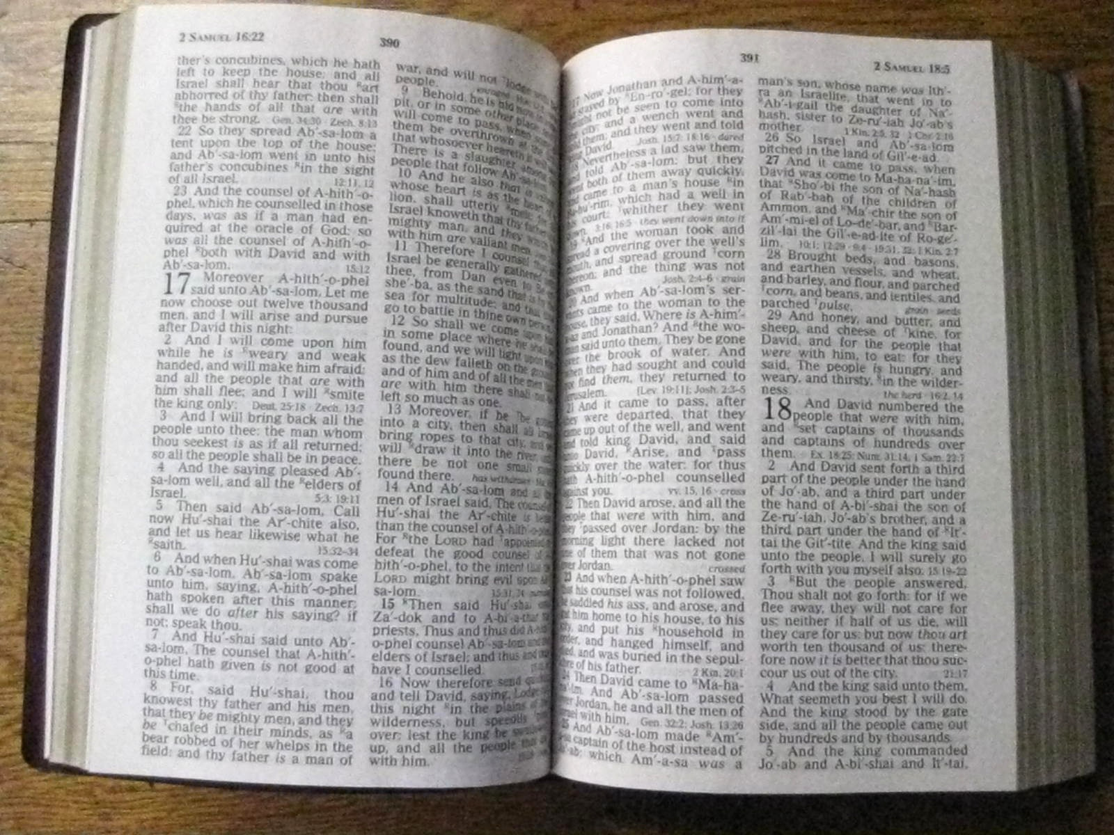 Holy Bible King James Version Giant Print Reference Edition Nelson 2003