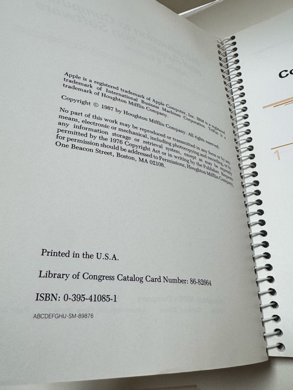 Introduction to Computers and Application Software Apple II Edition (1987)