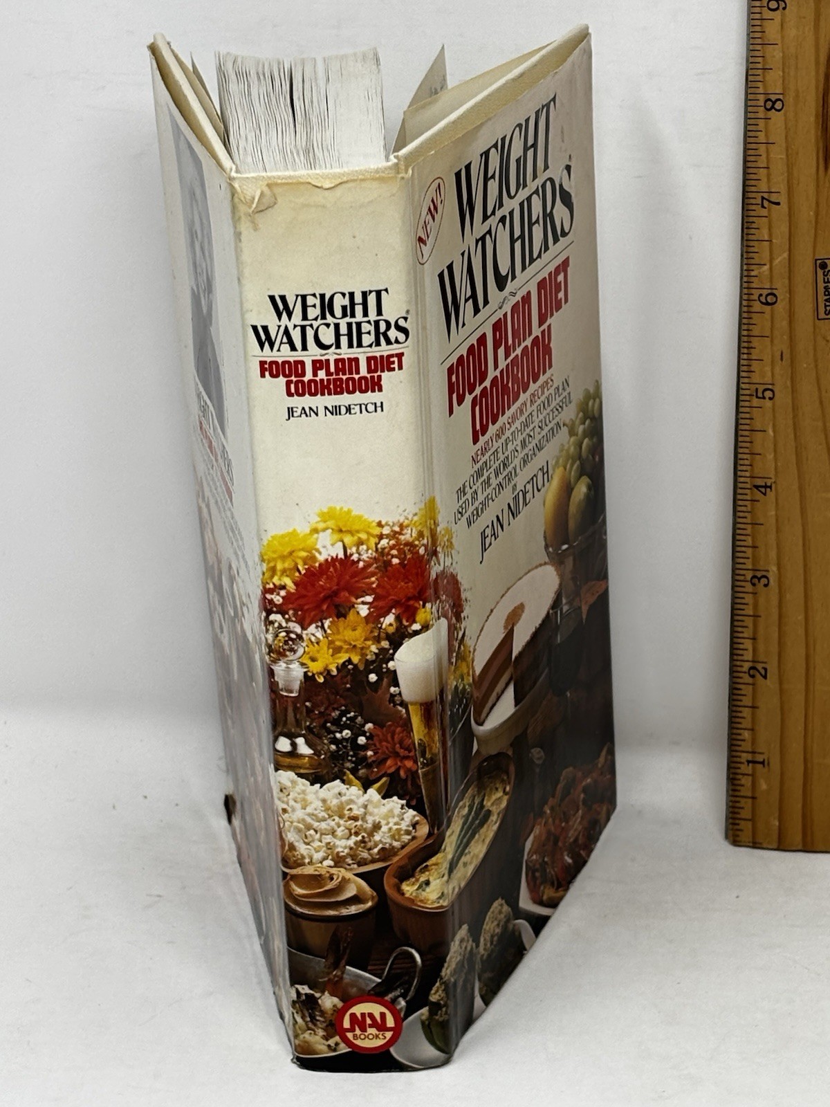 Weight Watchers Food Plan Diet Cookbook VTG Nidetch 440 pages READ