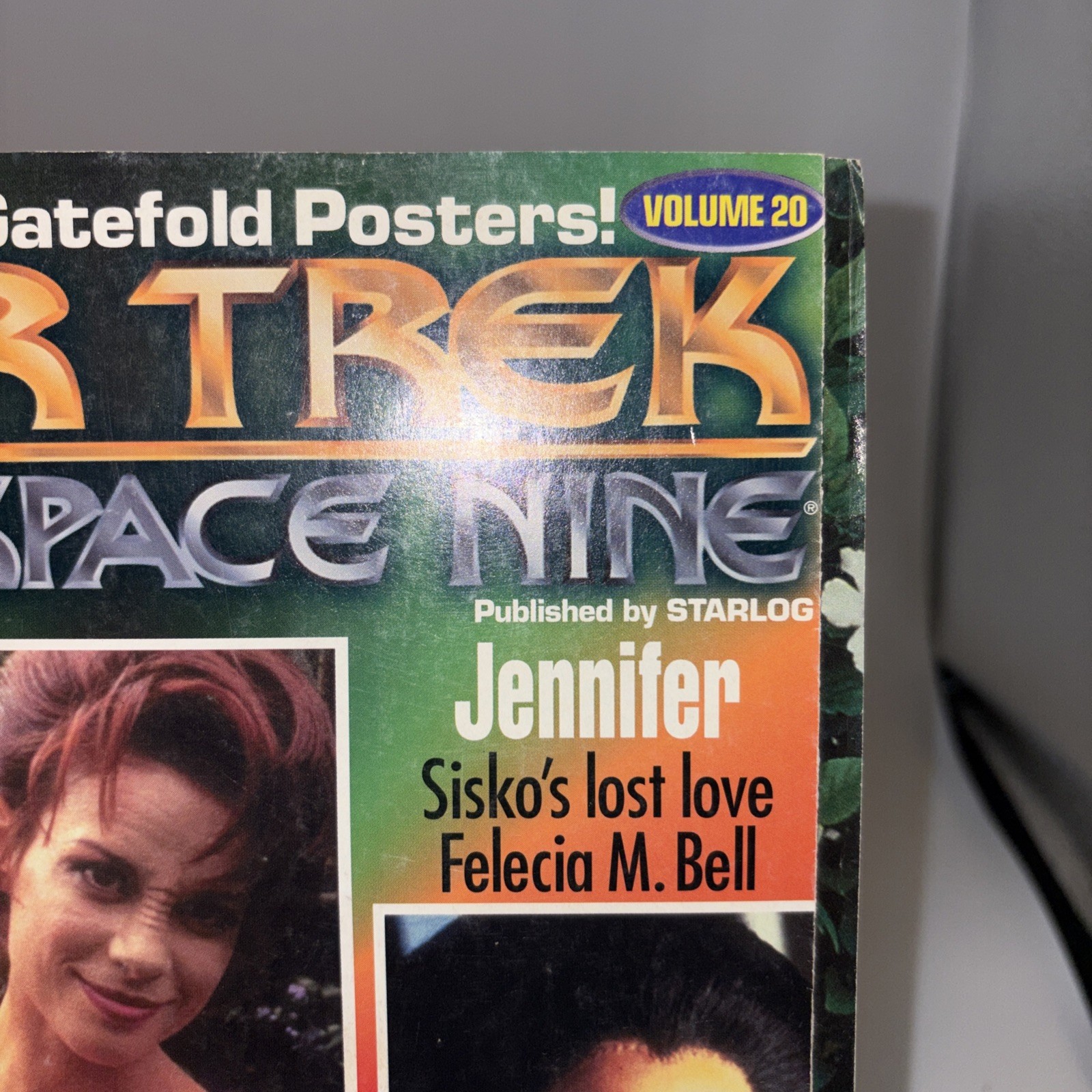 STAR TREK DEEP SPACE NINE MAGAZINE VOLUME 20 – G Vg – 1996 W Posters