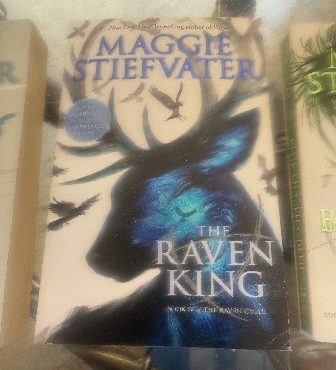 3 Book Lot Raven Cycle Maggie Stiefvater dream thieves, Raven King, Blue Lily