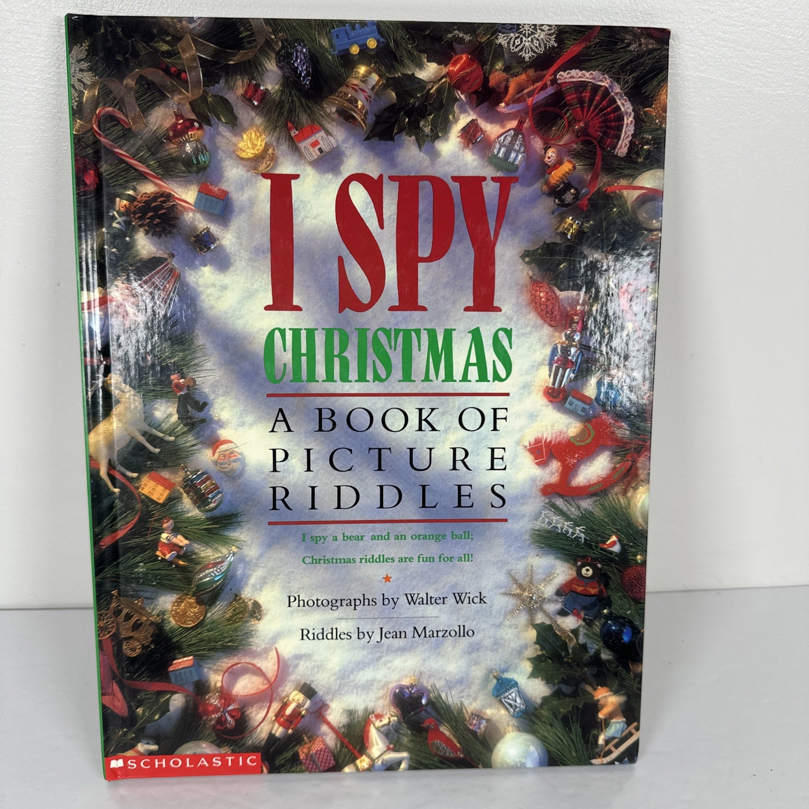 1st Edition I SPY CHRISTMAS A BOOK PICTURE RIDDLES WICK JEAN Vintage Rare 1992