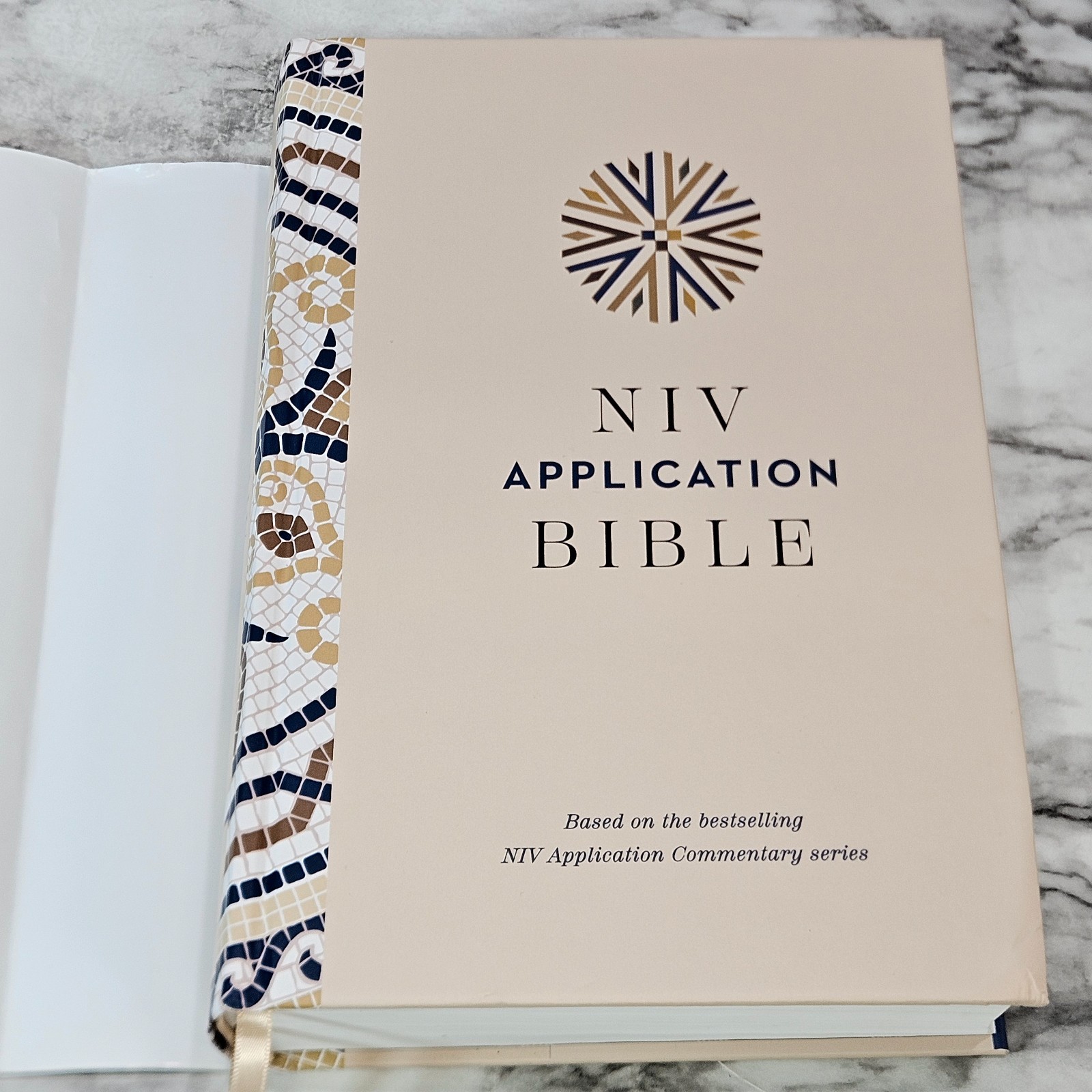 Zondervan NIV Application Bible, Hardcover, Multi-Cream Hardback New Internation