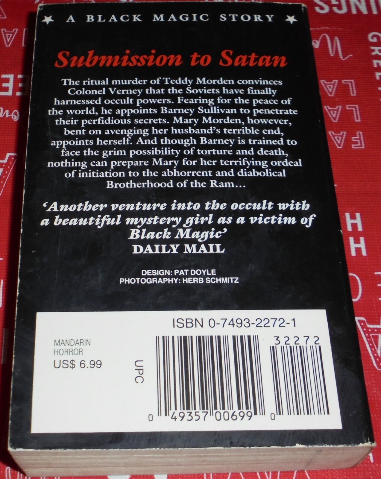 THE SATANIST BOOK BY DENNIS WHEATLEY 512 PAGES 1995