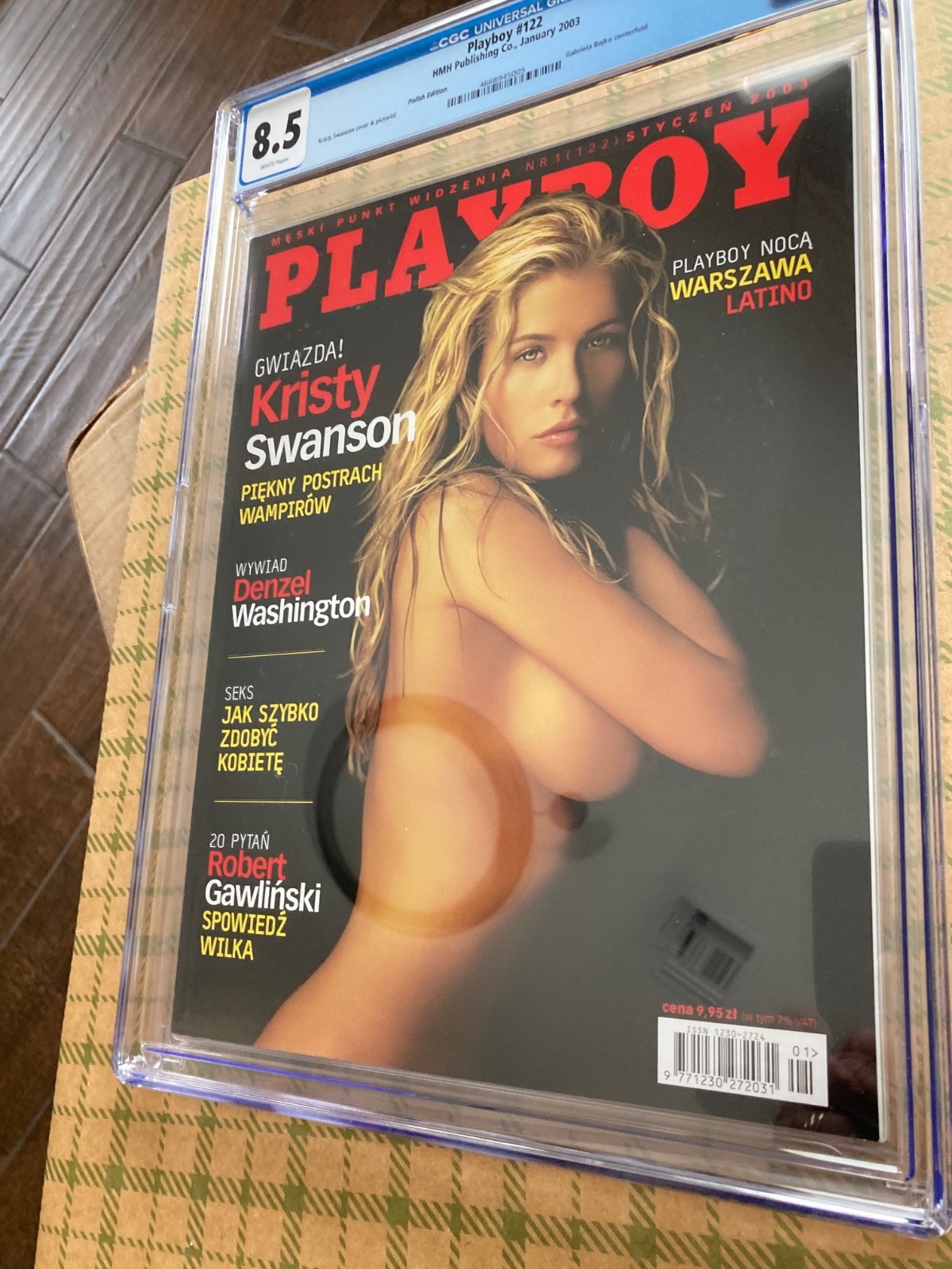 CGC Playboy POLISH JANUARY 2003 Kristy Swanson PLAYBOY POLISH CGC 8.5