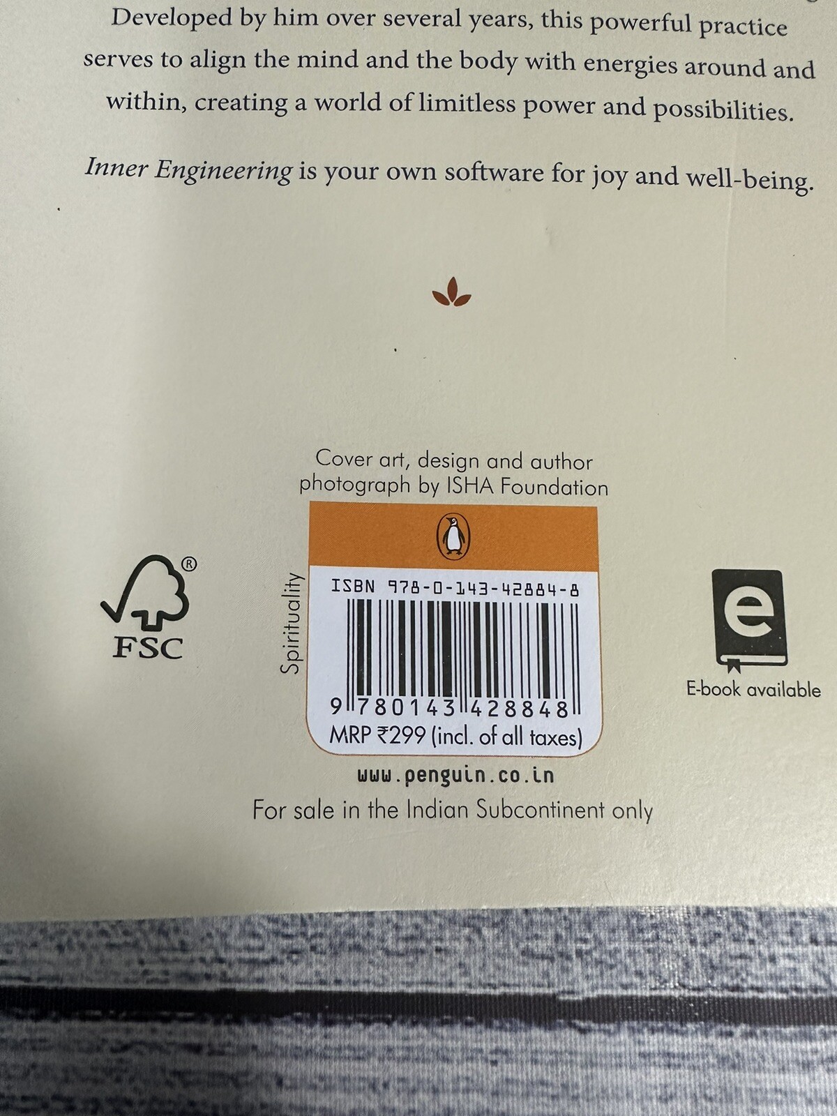 Inner Engineering: A Yogi’s Guide to Joy – Paperback