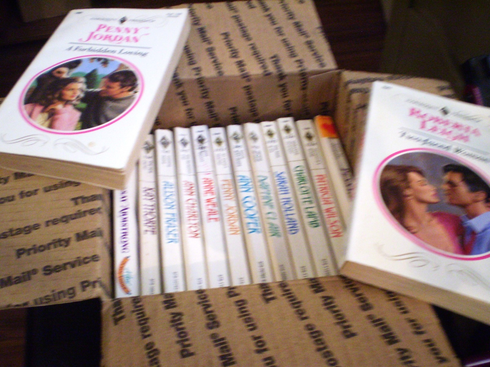 Vintage Lot of 14 Harlequin Presents Romance Novels paperback 80’s 90’s #295
