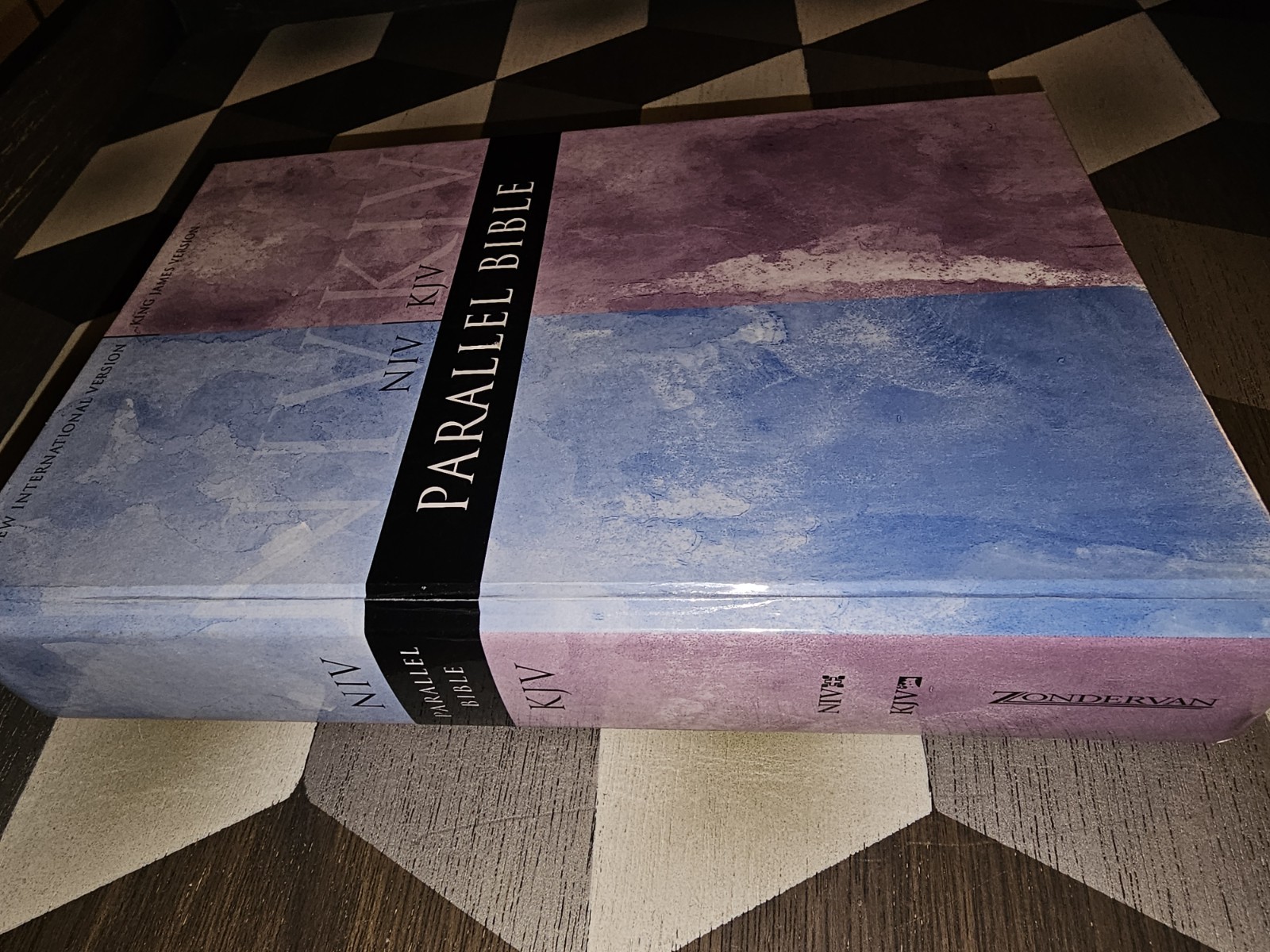 NIV/KJV Parallel Bible Hardcover Zondervan 1984 HC GC