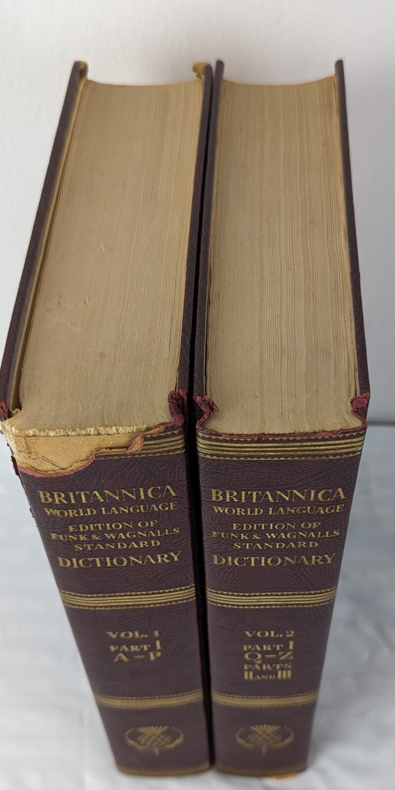 1964 Britannica World Language International Edition Funk Standard Dictionary