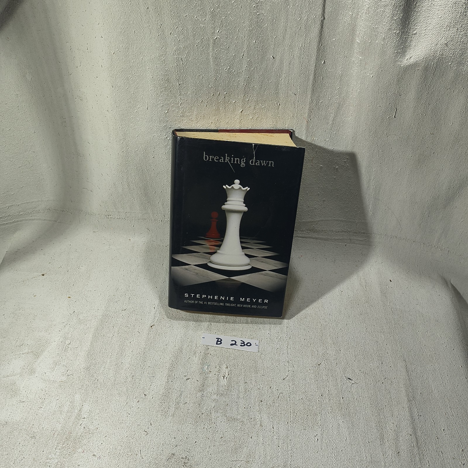 The Twilight Saga Ser.: Breaking Dawn by Stephenie Meyer (2008, Hardcover)