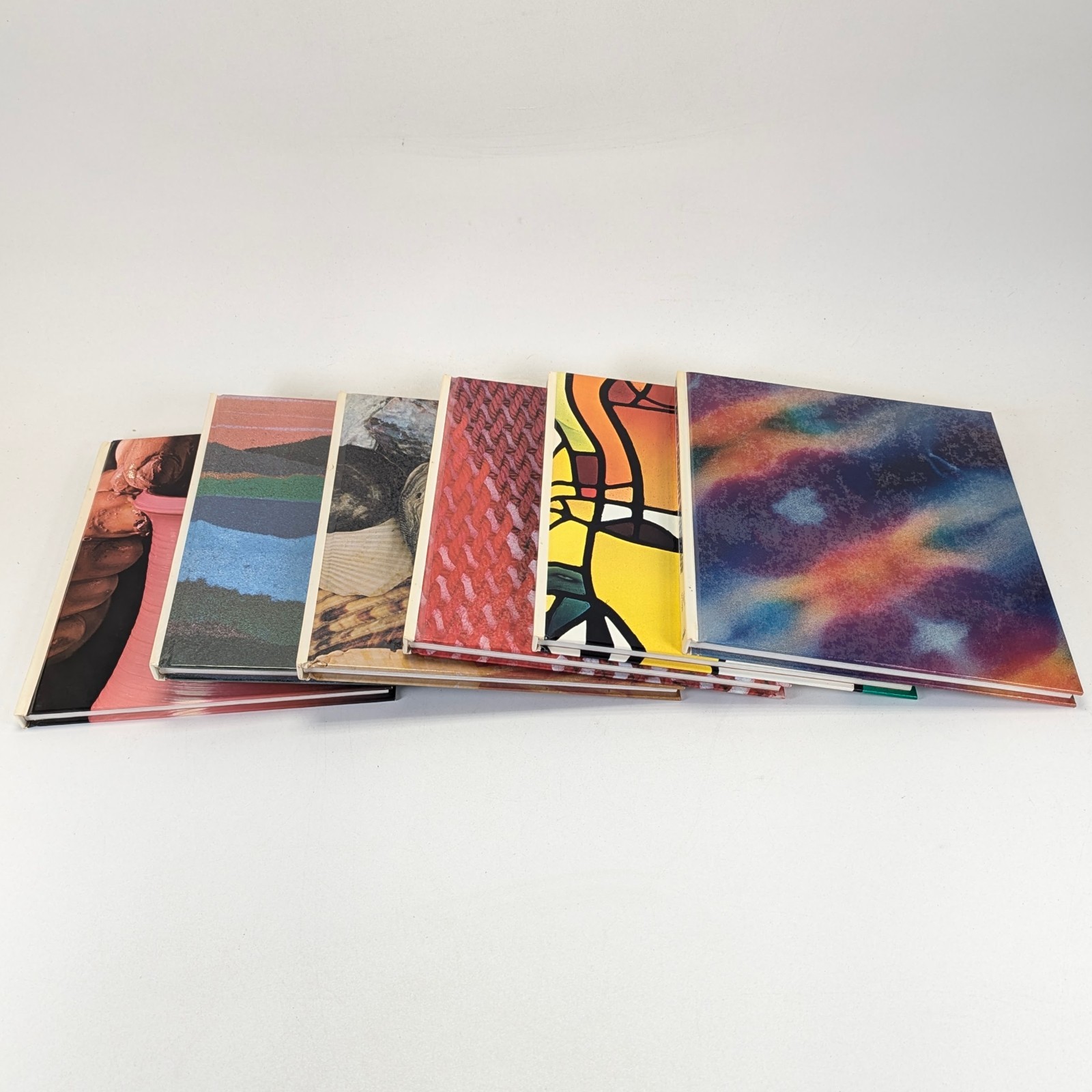 THE FAMILY CREATIVE WORKSHOP Hardcover Craft Book Set – 21 Volumes + Index