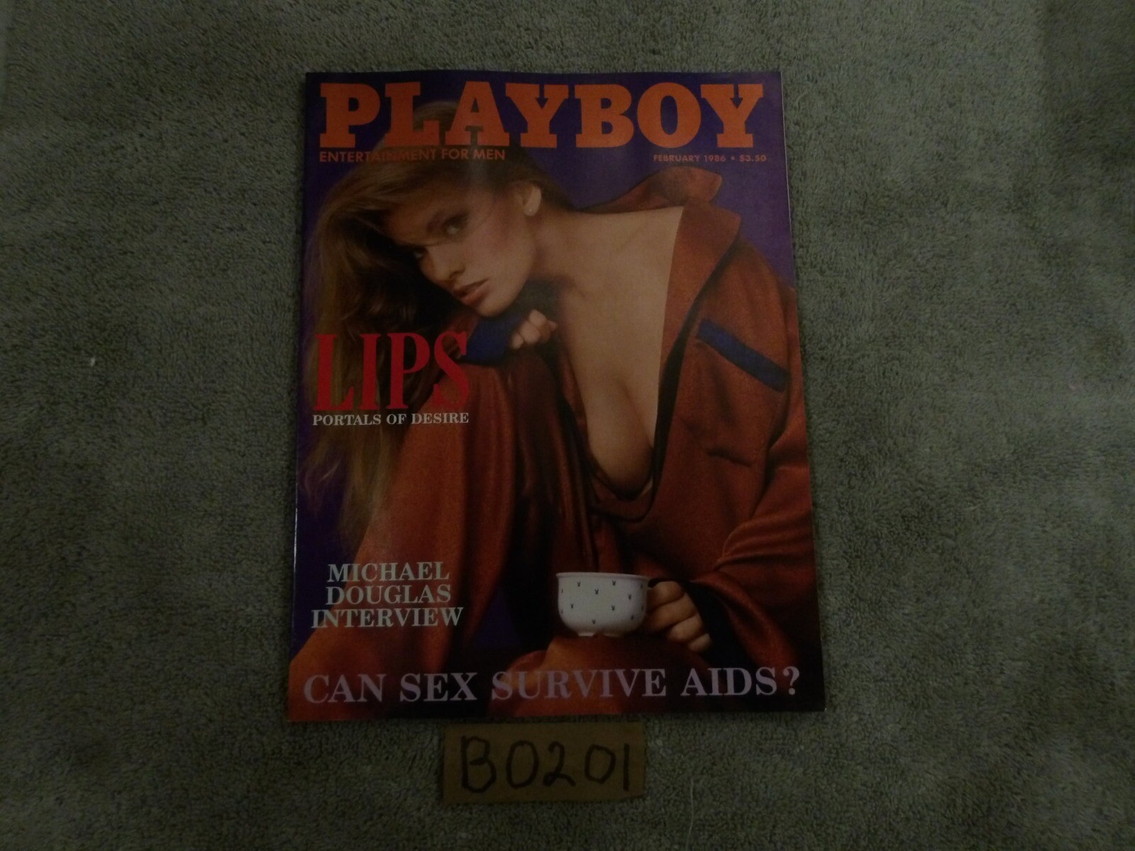 Playboy Magazine / February 1986 / No Label / Michael Douglas / Lips