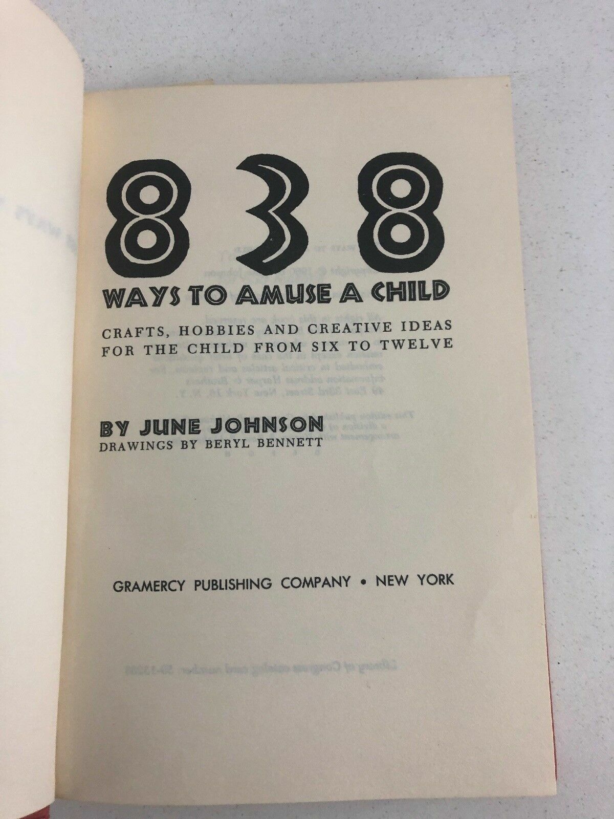 838 Ways To Amuse A Child – June Johnson (Hardcover, 1960)
