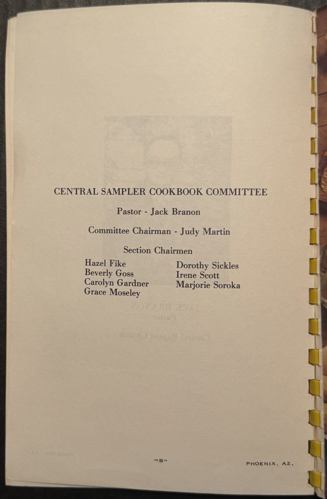 1978 PHOENIX, AZ, CENTRAL BAPTIST CHURCH COOKBOOK 182 PAGES VINTAGE