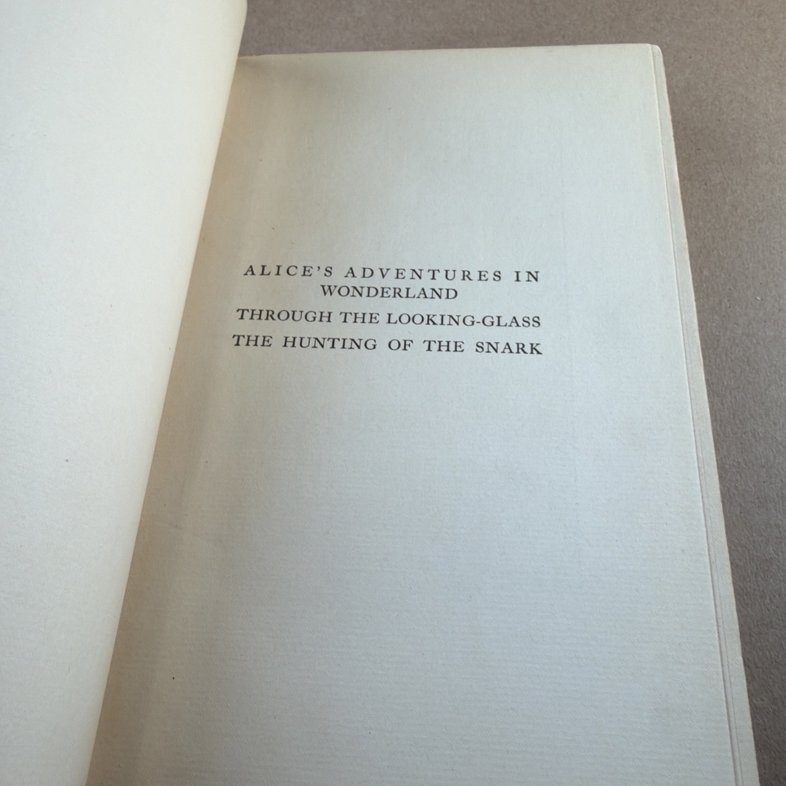 Lewis Carroll Alice in Wonderland Looking-Glass Snark 1925 HC Tenniel