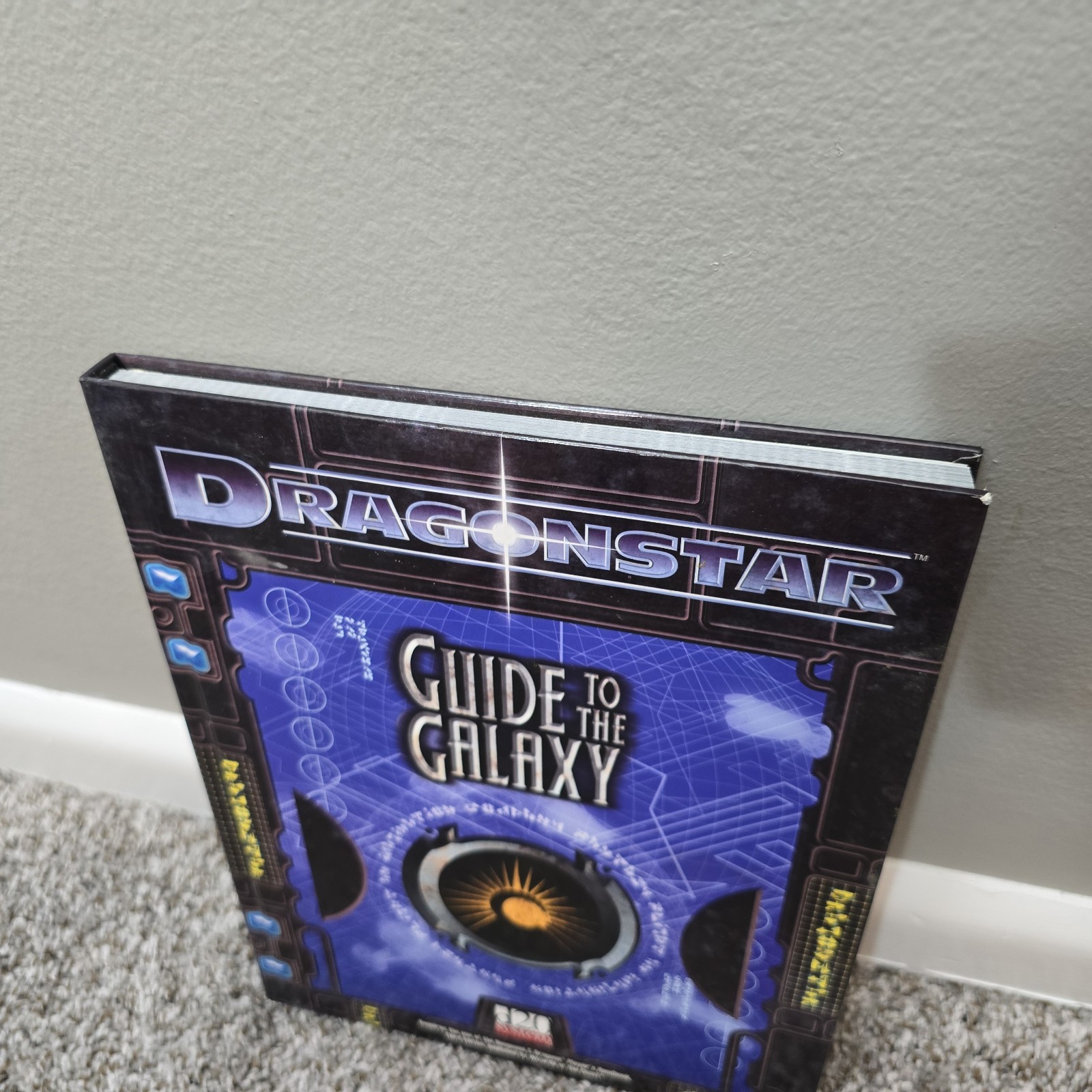 Fantasy Flight Games Dragonstar RPG Guide to the Galaxy Rules Book F-008