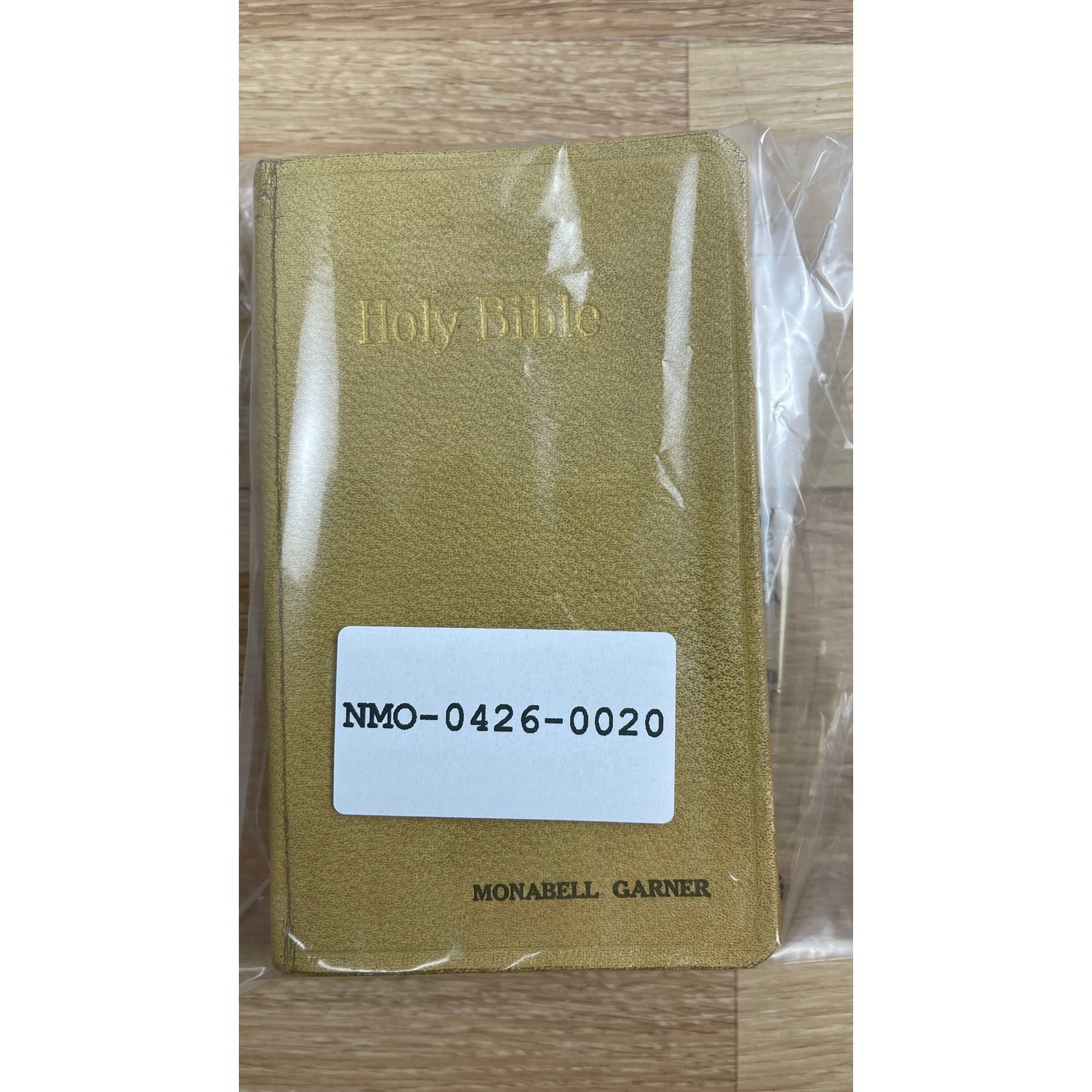 Vintage Holman Edition Holy Bible KJV Gold Cover Pearl Text Personalized Maps