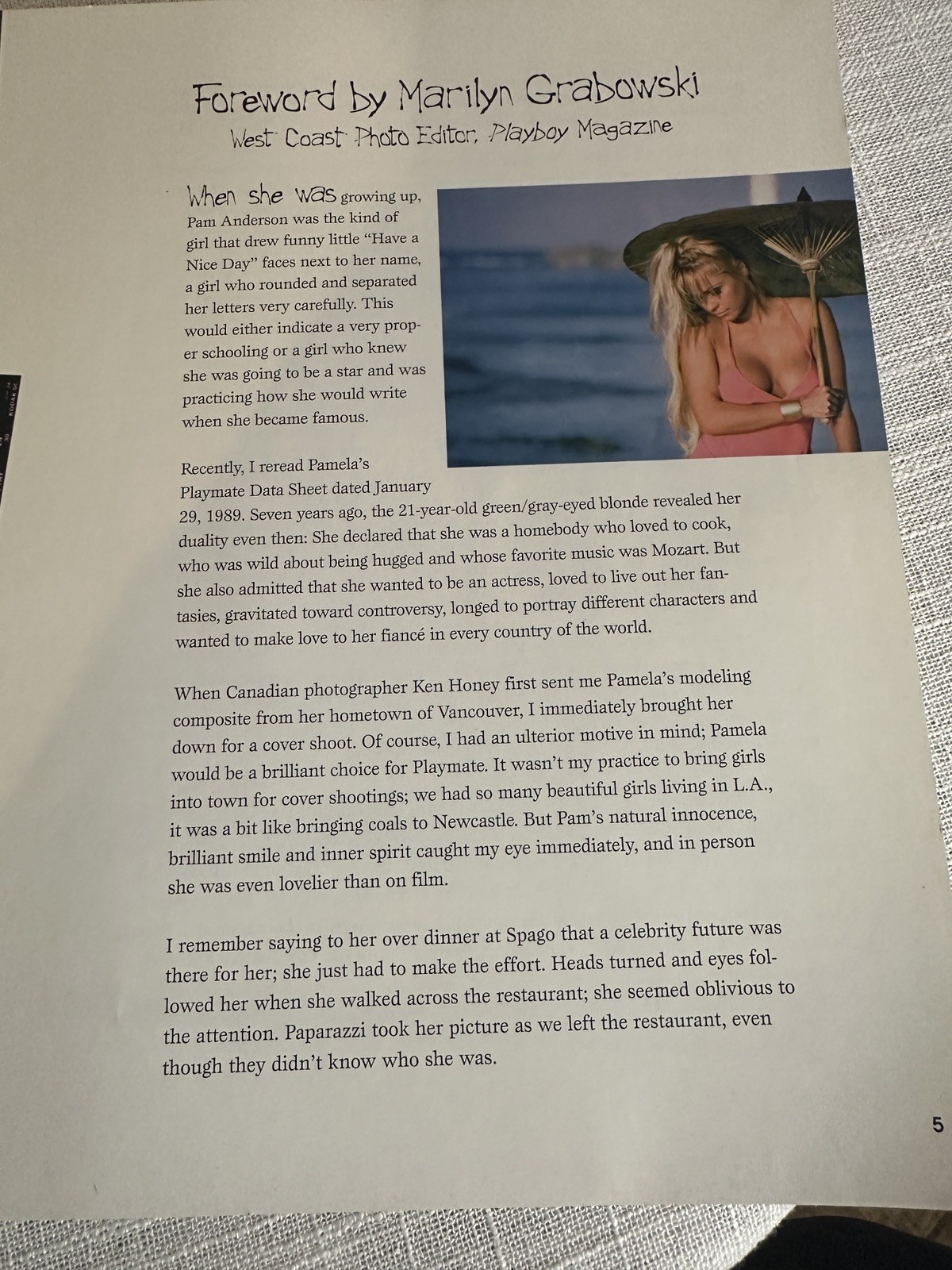 Pamela Anderson in Pictures -Paperback 1996 Photographs Stephen Wayda 159 pages