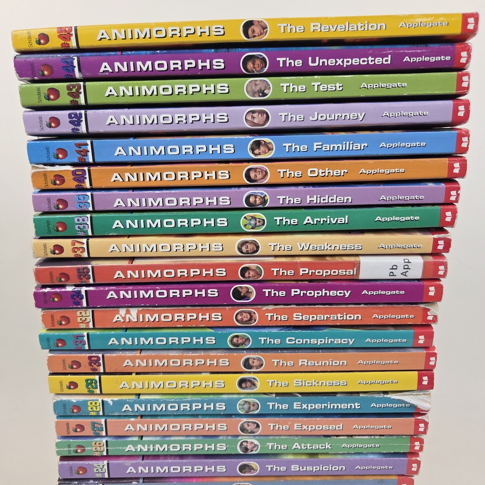 Animorphs 32 Paperback Book Lot Applegate Vintage 90’s Scholastic