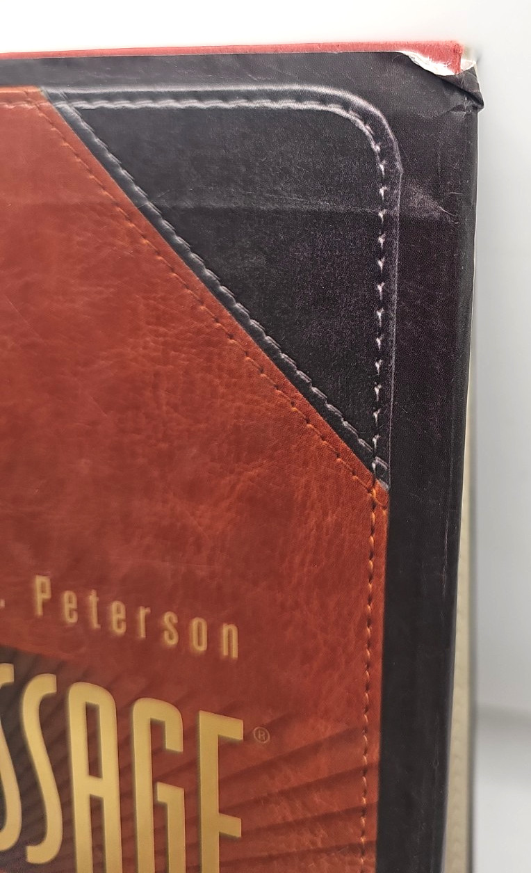 Message Study Bible Capturing The Notes And Reflections Of Eugene H. Peterson HC