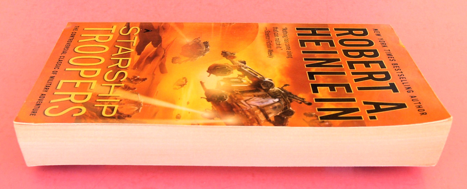 ROBERT HEINLEIN—STARSHIP TROOPERS—2010—MILITARY SCI-FI ADVENTURE—WON HUGO AWARD