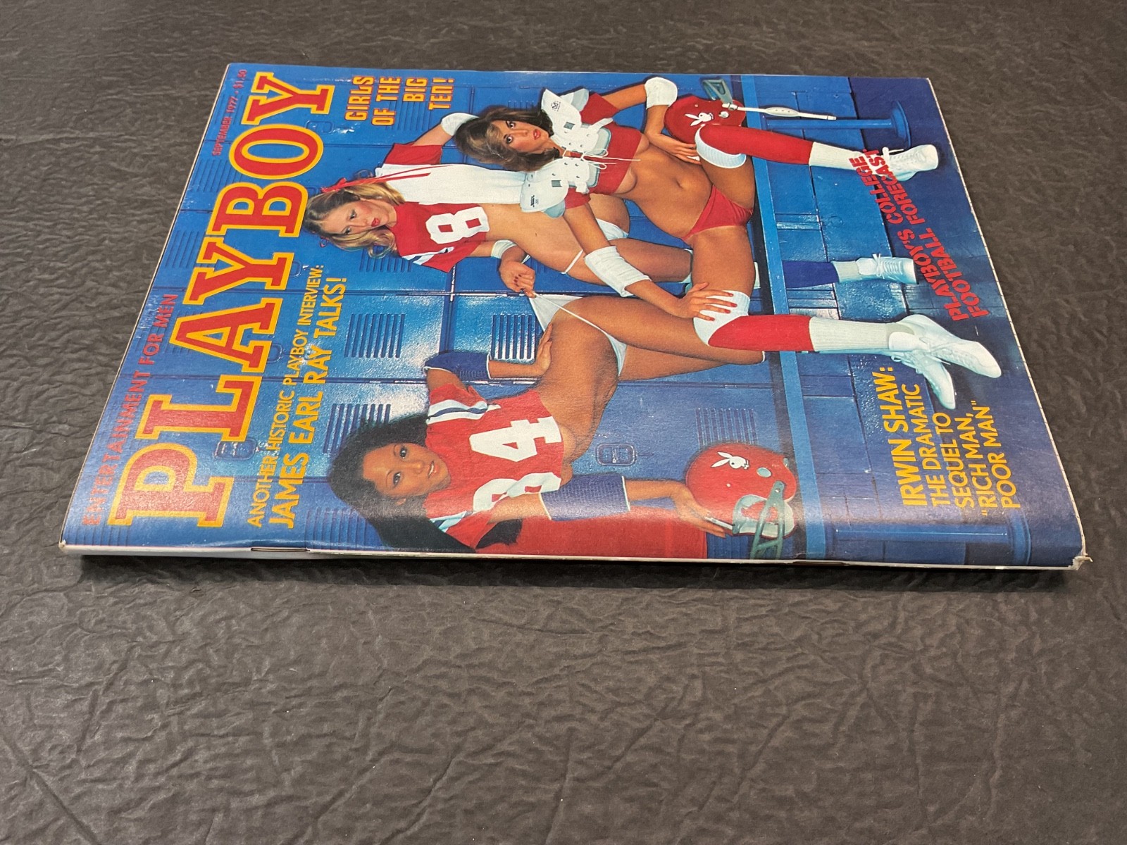 Playboy Magazine September 1977 College Girls of the Big Ten Centerfold Solid