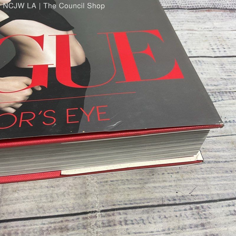 Vogue The Editor’s Eye Conde Nast Macsweeney Hardcover Fashion Book 2012