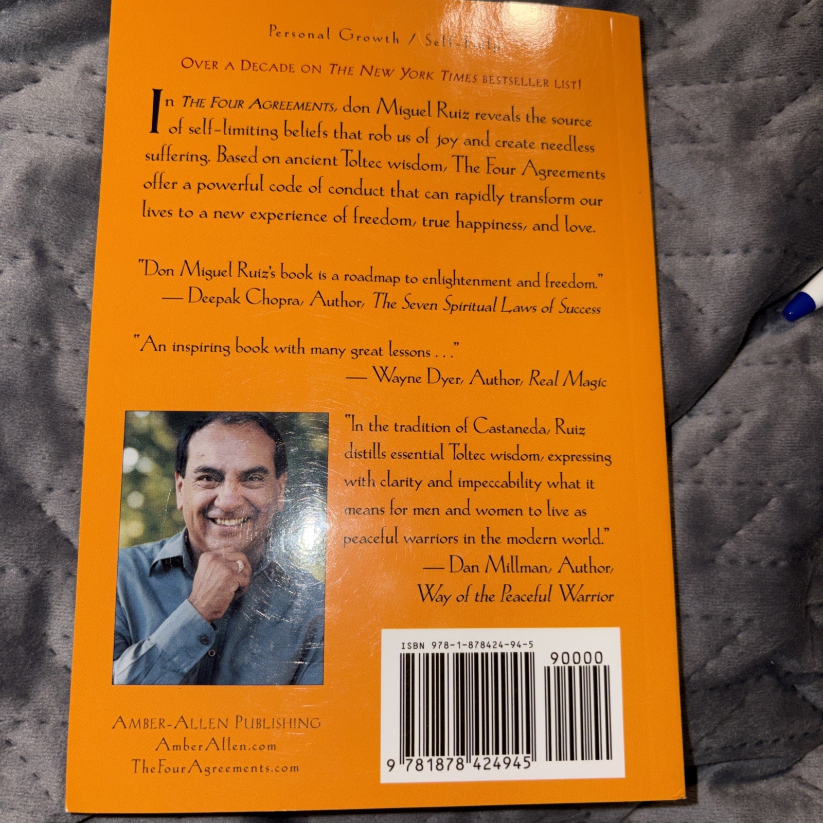 The Four Agreements : A Practical Guide to Personal Freedom by Don Miguel Ruiz