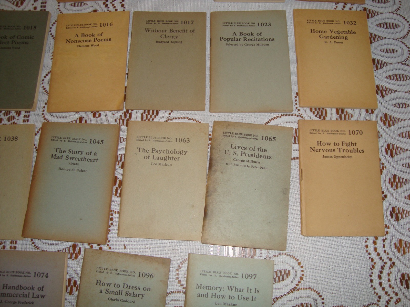 22 Little Blue Books, # range 1002 to 1097, VG condition