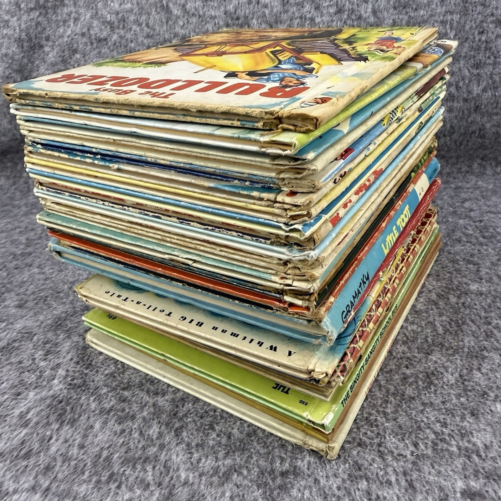 ✅Mixed Lot Of 28 VTG HC Childrens Books Rand McNally Wonder Books and Various