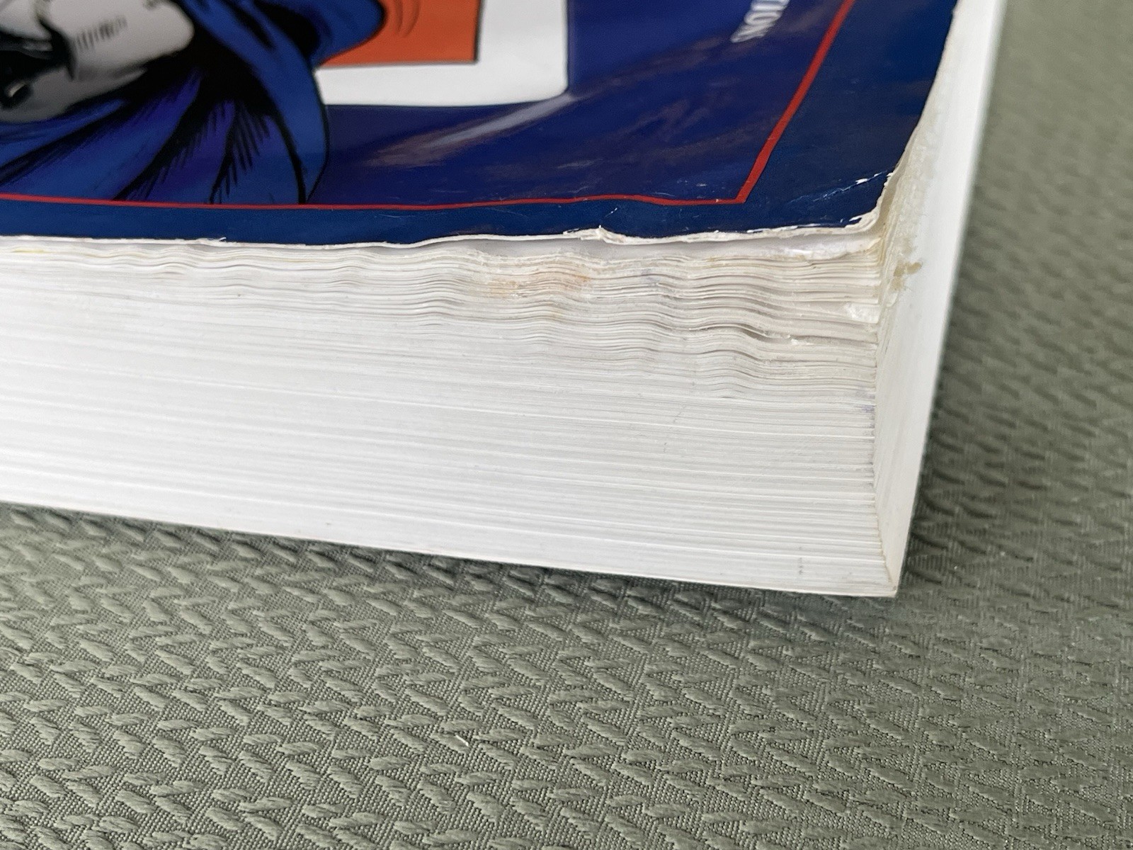 Heritage Comics Auctions August 2005 Signature Auction #817 Catalog, 588 pages