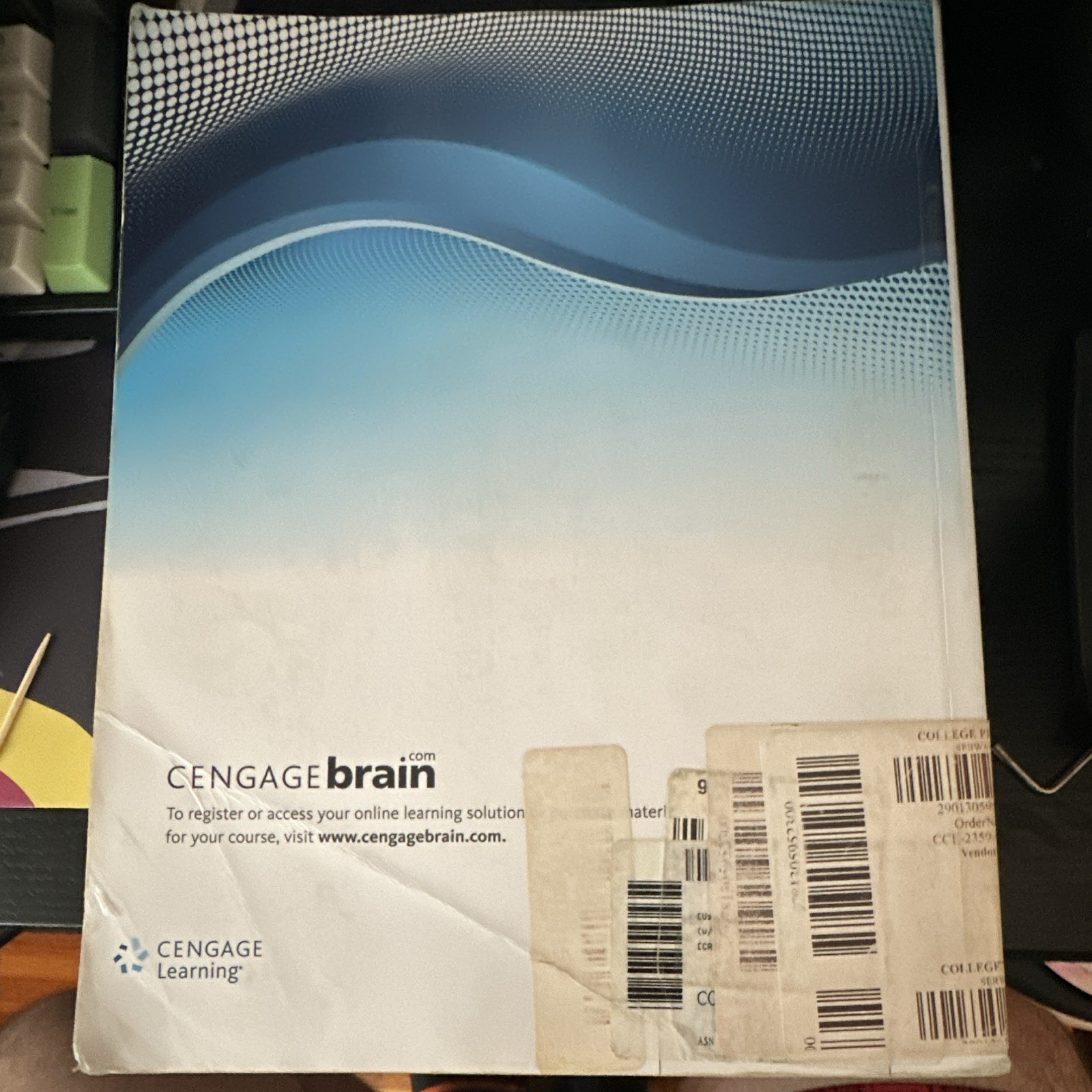 College Physics 11th Ed Serway Vuille PB Cengage Learning English