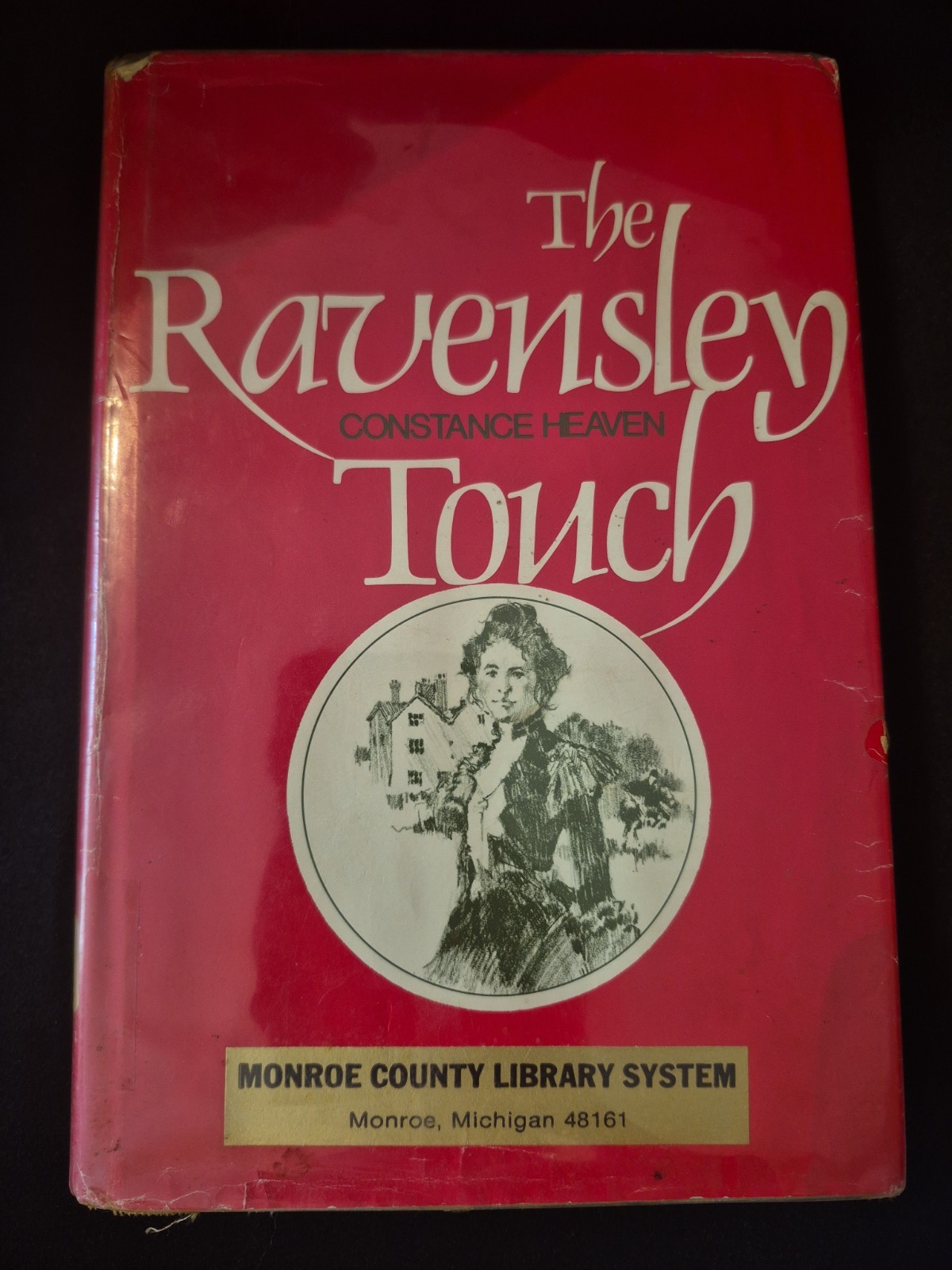 The Ravensly Touch by Constance Heaven Ex Library – Large Print