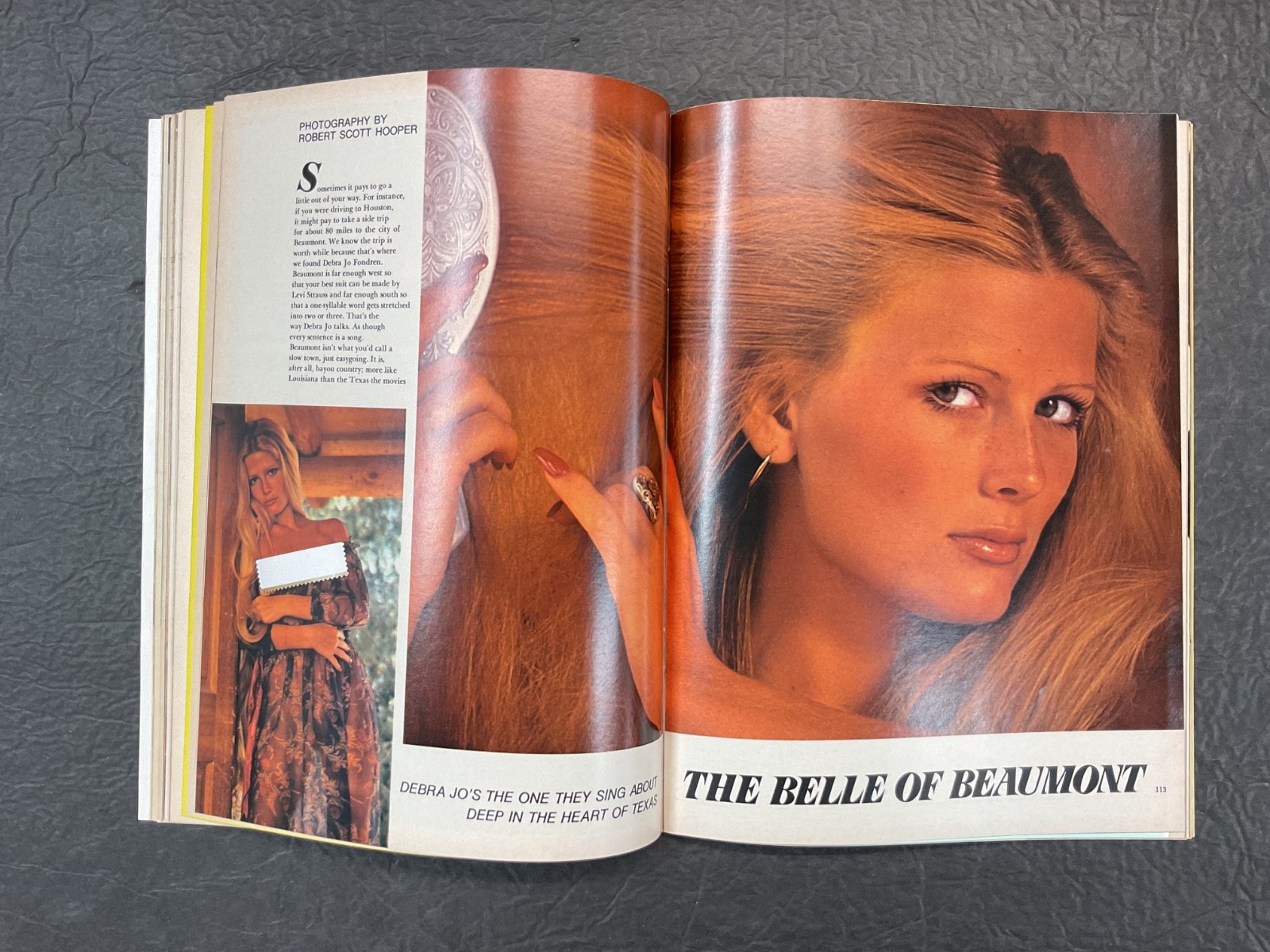 Playboy Magazine September 1977 College Girls of the Big Ten Centerfold Solid