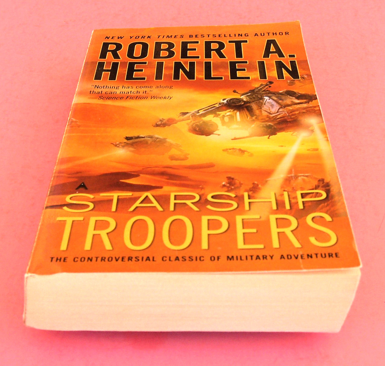 ROBERT HEINLEIN—STARSHIP TROOPERS—2010—MILITARY SCI-FI ADVENTURE—WON HUGO AWARD