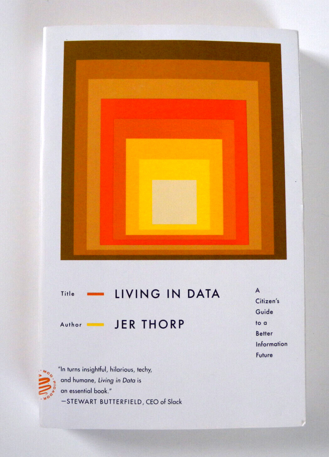 Living in Data : A Citizen’s Guide to a Better Information Future by Jer…