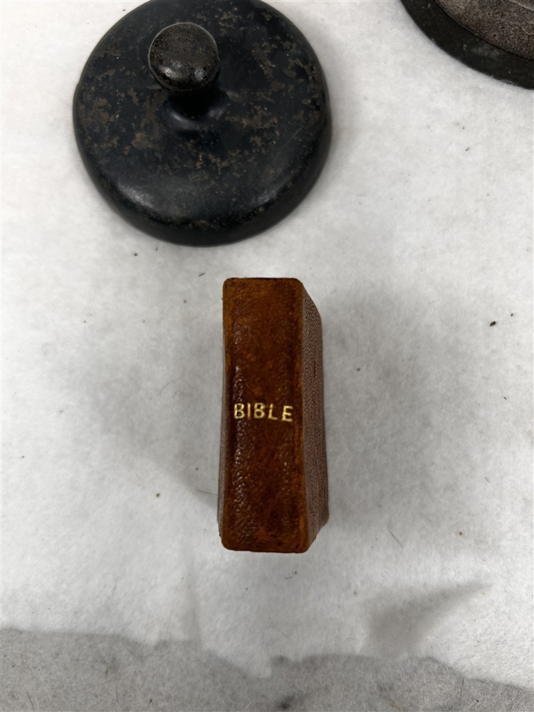antique 1851 miniature book leather 2 x 2 History of the Bible 23 illustrations