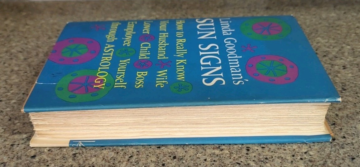 Vintage Linda Goodman’s Sun Signs HC DJ 1968 BCE Astrology, 1st Edition MCM