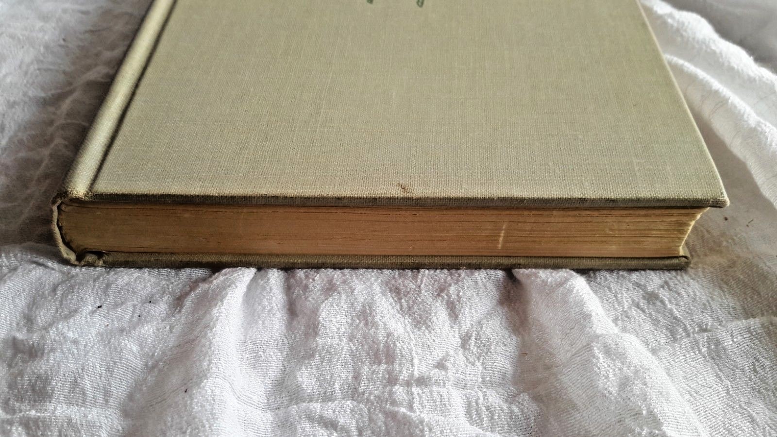 ” MISS EMILY ” WRITTEN BY JEAN GOULD 1946 BOSTON HOUGHTON MIFFIN COMPANY BOOK